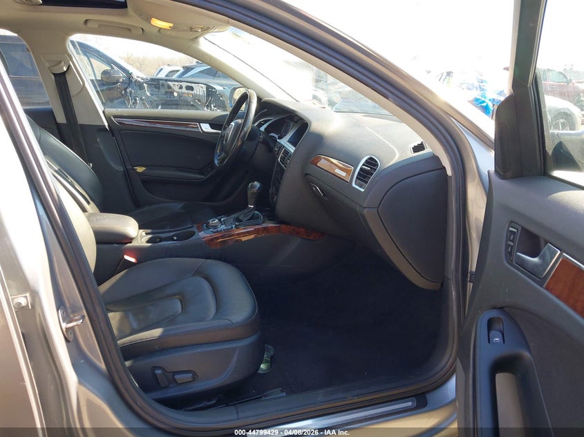 2010 Audi A4 VIN WAUFFAFL1AN053985 IAAI salvage auction — FRONT & REAR, Salvage (New Jersey), sold $425 on 2026-07-20 (photo 5)
