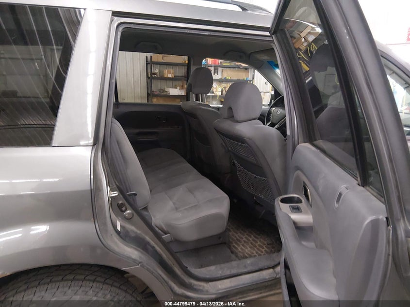 2008 Honda Pilot VIN 5FNYF18458B051392 IAAI salvage auction — LEFT FRONT, Prior Salvage (Minnesota), sold $600 on 2026-07-09 (photo 8)