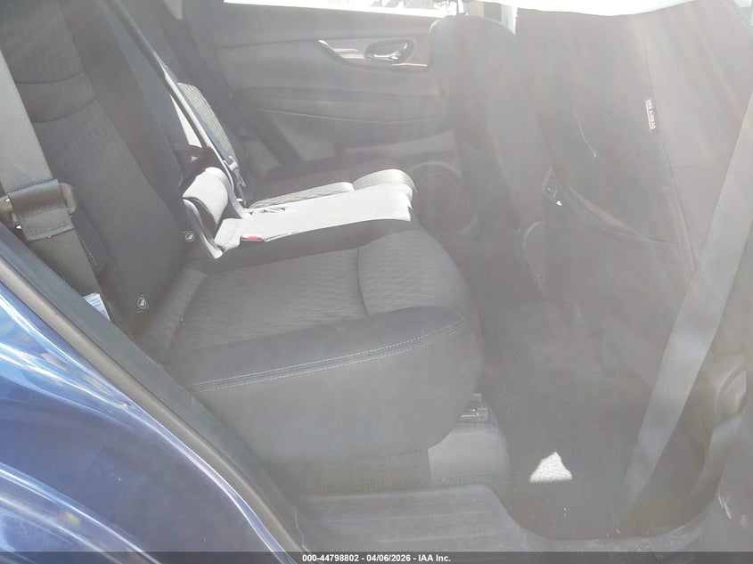 2017 Nissan Rogue VIN KNMAT2MV5HP594357 IAAI salvage auction — FRONT END, Salvage (Indiana), sold $250 on 2026-07-13 (photo 8)