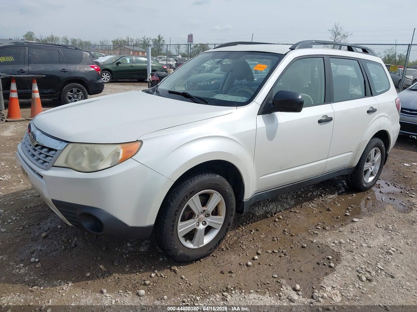 2012 Subaru Forester VIN JF2SHBBC0CH438920 IAAI salvage auction — SIDE, Salvage Title, sold $425 on 2026-07-16 (photo 2)