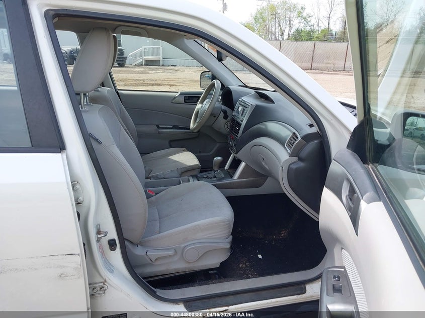 2012 Subaru Forester VIN JF2SHBBC0CH438920 IAAI salvage auction — SIDE, Salvage Title, sold $425 on 2026-07-16 (photo 5)