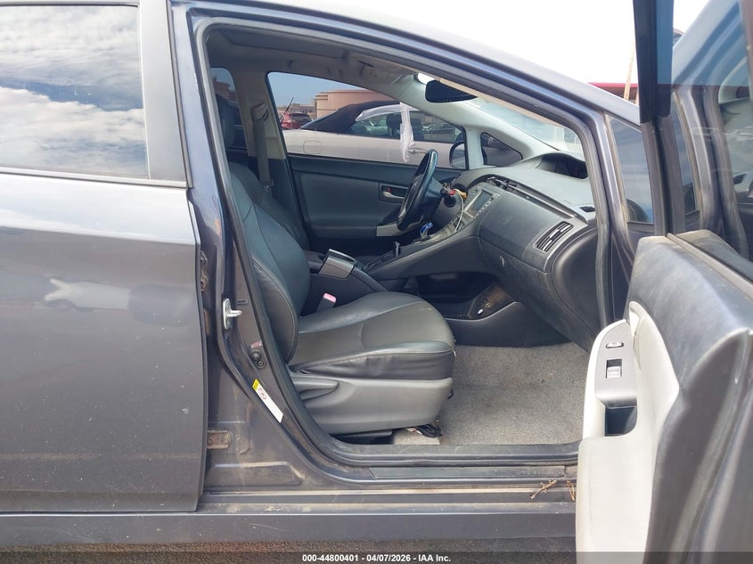 2012 Toyota Prius VIN JTDKN3DU8C1500396 IAAI salvage auction — WATER/FLOOD, Salvage (Hawaii), sold $125 on 2026-07-28 (photo 5)