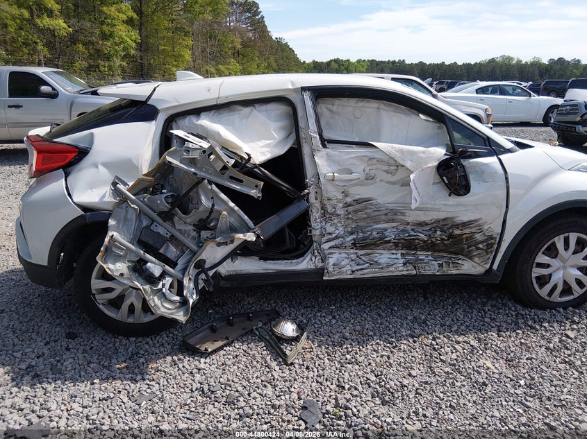 2021 Toyota C-hr VIN NMTKHMBX8MR126322 IAAI salvage auction — RIGHT SIDE, Salvage (South Carolina), sold $3,750 on 2026-07-07 (photo 6)