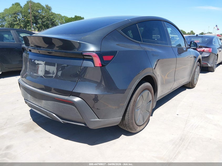 2026 Tesla Model y VIN 7SAYGDED3TA603158 IAAI salvage auction — LEFT SIDE, Wait Title, sold $18,950 on 2026-08-27 (photo 4)