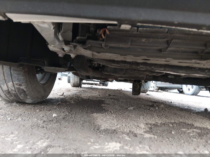 2024 Toyota Highlander VIN 5TDKDRBH2RS545969 IAAI salvage auction — UNDERCARRIAGE, Wait Title, sold $23,300 on 2026-07-29 (photo 6)