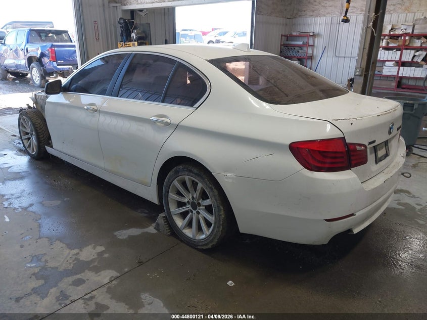 2013 BMW 5er VIN WBAXH5C5XDD107967 IAAI salvage auction — ALL OVER, Salvage Title, sold $25 on 2026-07-17 (photo 3)