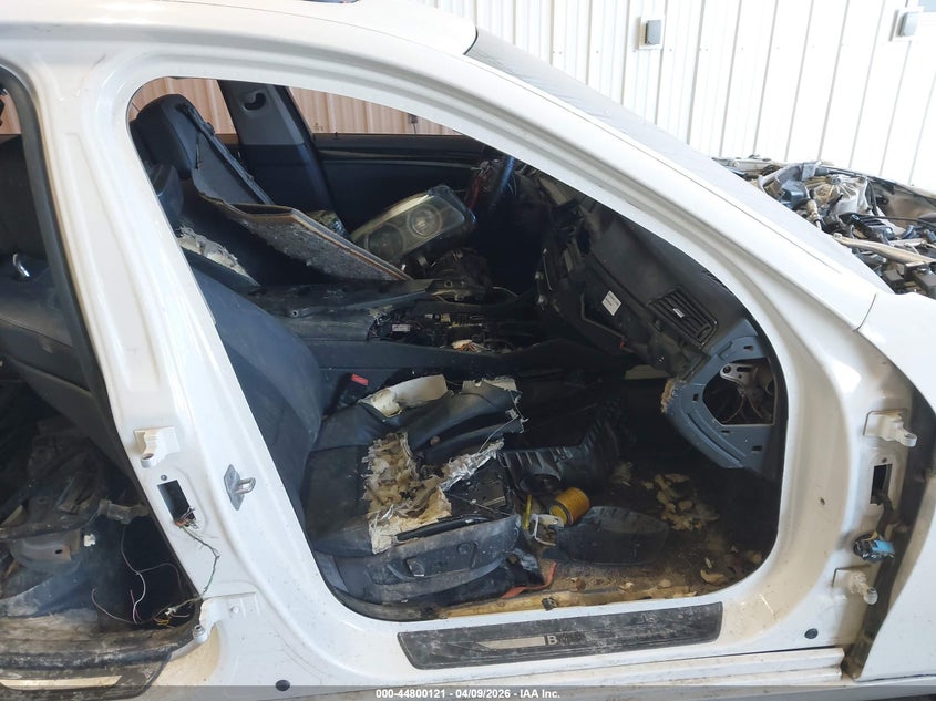 2013 BMW 5er VIN WBAXH5C5XDD107967 IAAI salvage auction — ALL OVER, Salvage Title, sold $25 on 2026-07-17 (photo 5)