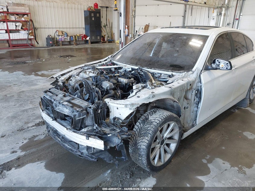 2013 BMW 5er VIN WBAXH5C5XDD107967 IAAI salvage auction — ALL OVER, Salvage Title, sold $25 on 2026-07-17 (photo 6)