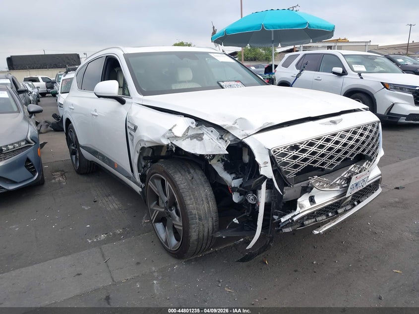 2025 Genesis Gv80 VIN KMUHEESC0SU225245 IAAI salvage auction — RIGHT FRONT, Salvage Title, sold $25,300 on 2026-07-22 (photo 1)