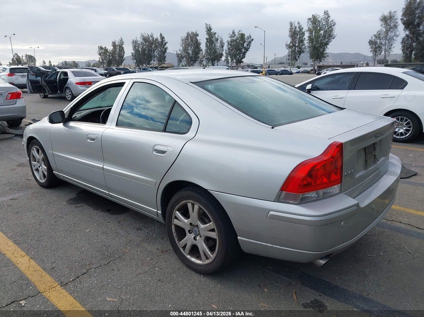 2007 Volvo S60 VIN YV1RH592772607359 IAAI salvage auction — RIGHT SIDE, Salvage (California), sold $275 on 2026-07-14 (photo 3)