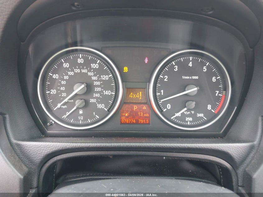 2011 BMW 3er VIN WBAPL5G56BNN21974 IAAI salvage auction — WATER/FLOOD, Salvage (Hawaii), sold $525 on 2026-07-28 (photo 7)