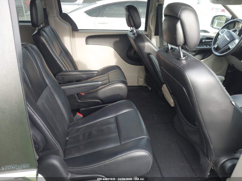 2012 Chrysler Town & country VIN 2C4RC1BG3CR386356 IAAI salvage auction — NORMAL WEAR, Repossession Paperwork (Georgia), sold $675 on 2026-09-05 (photo 8)