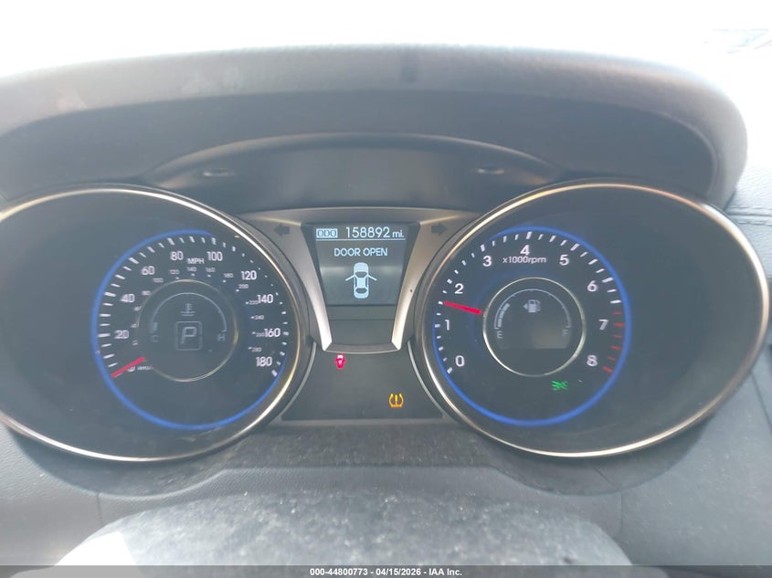 2013 Hyundai Genesis VIN KMHHU6KJ6DU106852 IAAI salvage auction — FRONT & REAR, Salvage (Idaho), sold $675 on 2026-07-24 (photo 7)