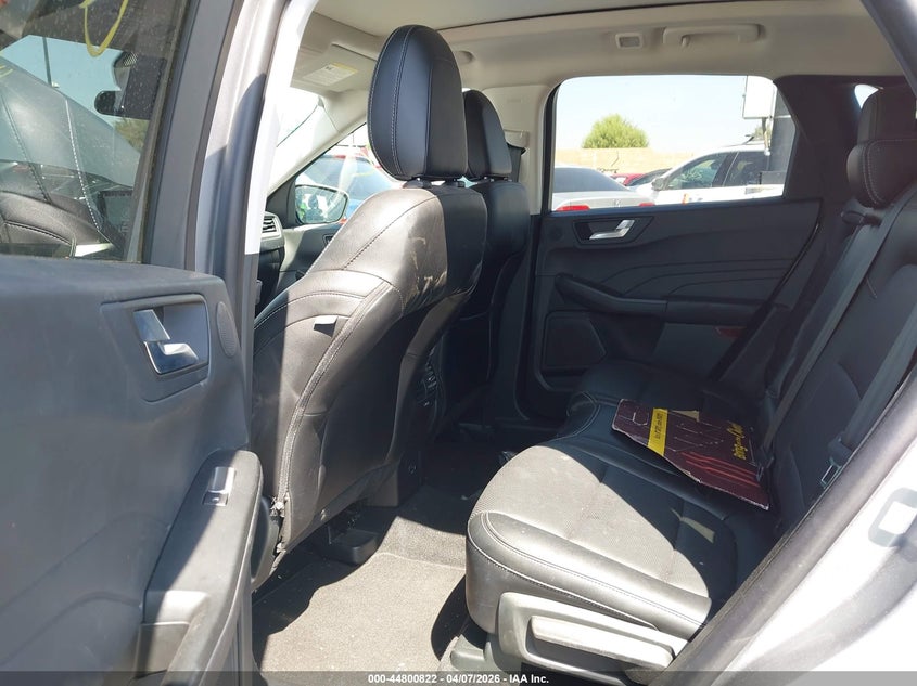 2022 Ford Escape VIN 1FMCU0KZ1NUA24591 IAAI salvage auction — RIGHT FRONT, Wait Title, sold $8,200 on 2026-07-24 (photo 8)