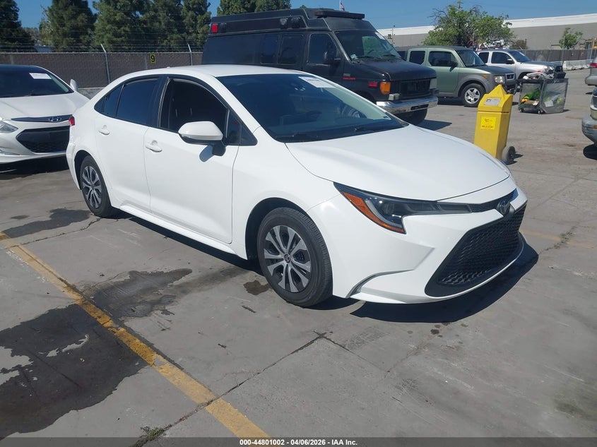 2022 Toyota Corolla VIN JTDEAMDE3N3009250 IAAI salvage auction — LEFT SIDE, Wait Title, sold $6,600 on 2026-07-29 (photo 1)