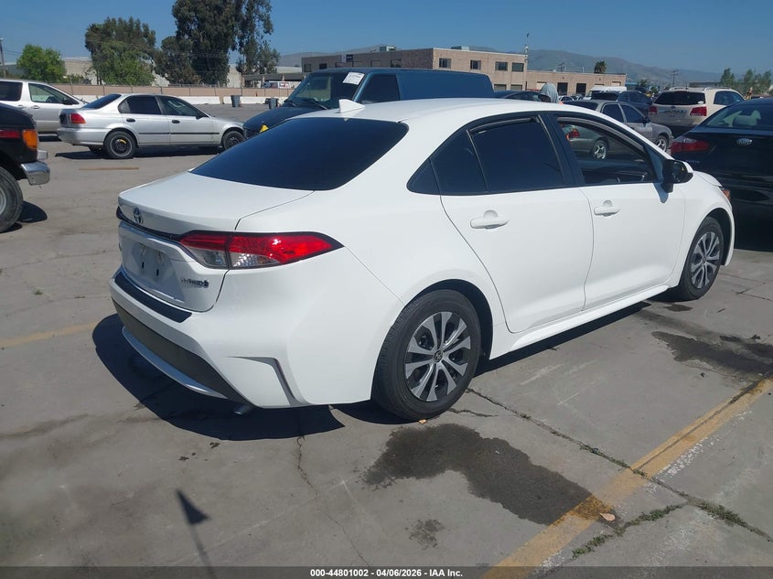 2022 Toyota Corolla VIN JTDEAMDE3N3009250 IAAI salvage auction — LEFT SIDE, Wait Title, sold $6,600 on 2026-07-29 (photo 4)