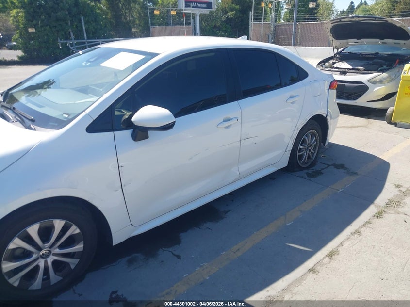 2022 Toyota Corolla VIN JTDEAMDE3N3009250 IAAI salvage auction — LEFT SIDE, Wait Title, sold $6,600 on 2026-07-29 (photo 6)