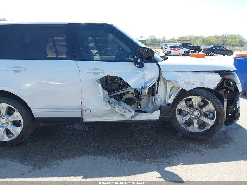 2018 Land rover RANGE ROVER VIN SALGS2SV3JA384583 IAAI salvage auction — SIDE, Salvage Title, sold $7,300 on 2026-07-17 (photo 6)