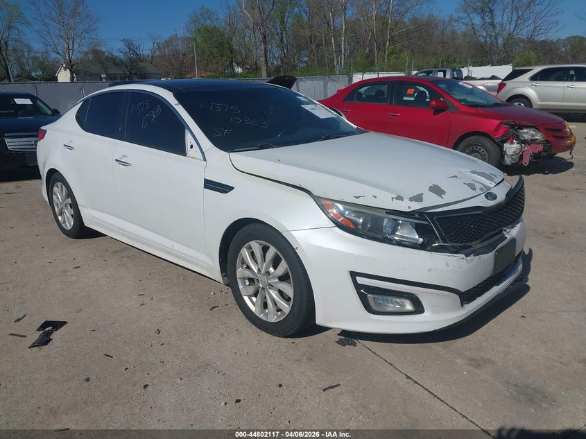 2014 Kia Optima VIN 5XXGN4A77EG330971 IAAI salvage auction — FRONT END, Wait Title, sold $525 on 2026-07-21 (photo 1)