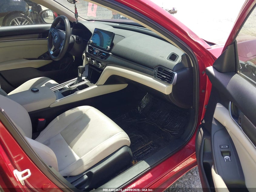 2018 Honda Accord VIN 1HGCV1F17JA074405 IAAI salvage auction — STORM DAMAGE, Salvage (Georgia), sold $4,300 on 2026-08-01 (photo 5)