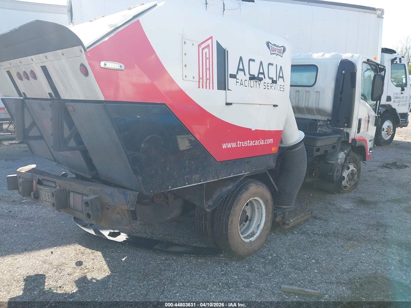 2024 Isuzu Npr VIN 54DB4W1D8RS210375 IAAI salvage auction — FRONT END, Salvage Title, sold $8,800 on 2026-08-21 (photo 4)