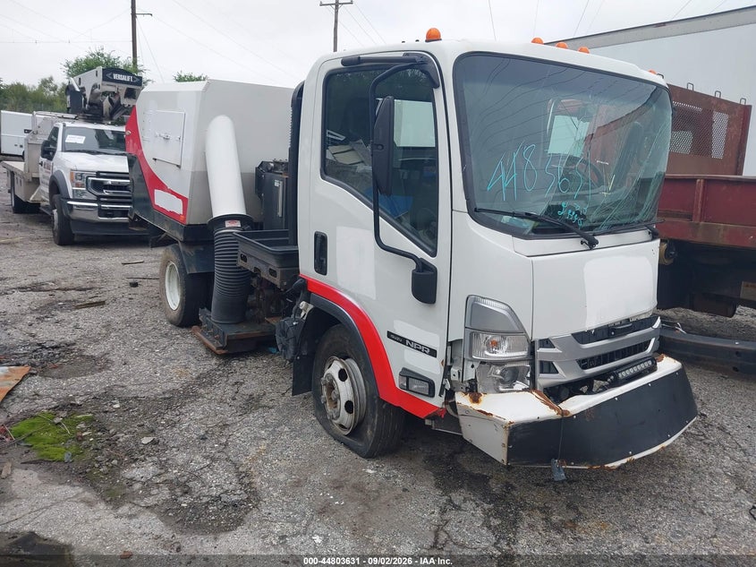 2024 Isuzu Npr VIN 54DB4W1D8RS210375 IAAI salvage auction — FRONT END, Salvage (Pennsylvania), sold $5,050 on 2026-09-11 (photo 1)