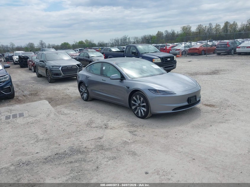 2025 Tesla Model 3 VIN 5YJ3E1EA0SF062847 IAAI salvage auction — LEFT SIDE, Wait Title, sold $28,250 on 2026-07-20 (photo 1)