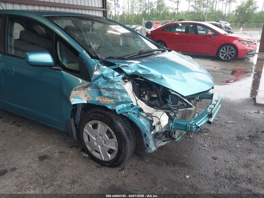 2012 Honda Fit VIN JHMGE8H33CC003828 IAAI salvage auction — FRONT END, Salvage Title, sold $725 on 2026-07-14 (photo 6)
