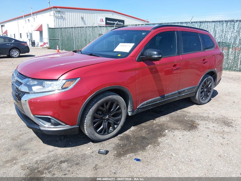 2018 Mitsubishi Outlander VIN JA4AZ3A38JZ044193 IAAI salvage auction — RIGHT FRONT, Wait Title, sold $2,300 on 2026-07-17 (photo 2)