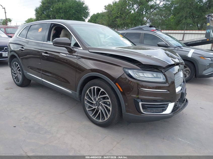 2019 Lincoln Nautilus VIN 2LMPJ6L9XKBL23126 IAAI salvage auction — FRONT END, Salvage Title, sold $2,600 on 2026-07-21 (photo 1)