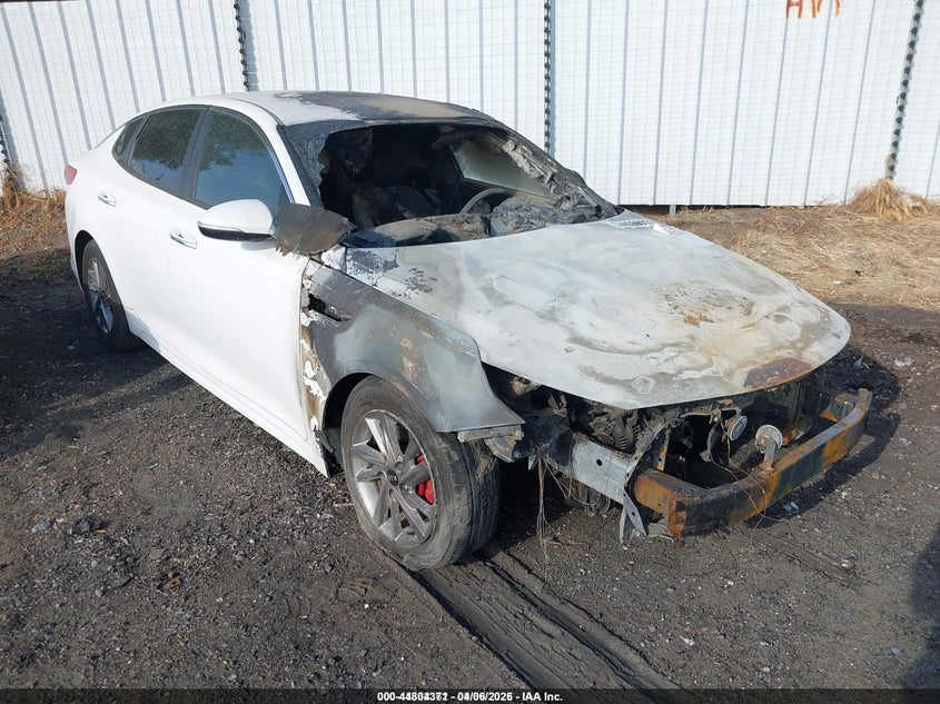 2020 Kia Optima VIN 5XXGT4L3XLG391244 IAAI salvage auction — ENGINE BURN, Salvage Title, sold $175 on 2026-07-07 (photo 1)