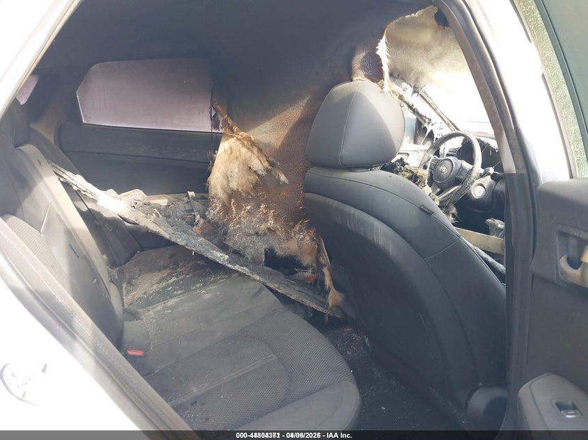 2020 Kia Optima VIN 5XXGT4L3XLG391244 IAAI salvage auction — ENGINE BURN, Salvage Title, sold $175 on 2026-07-07 (photo 8)