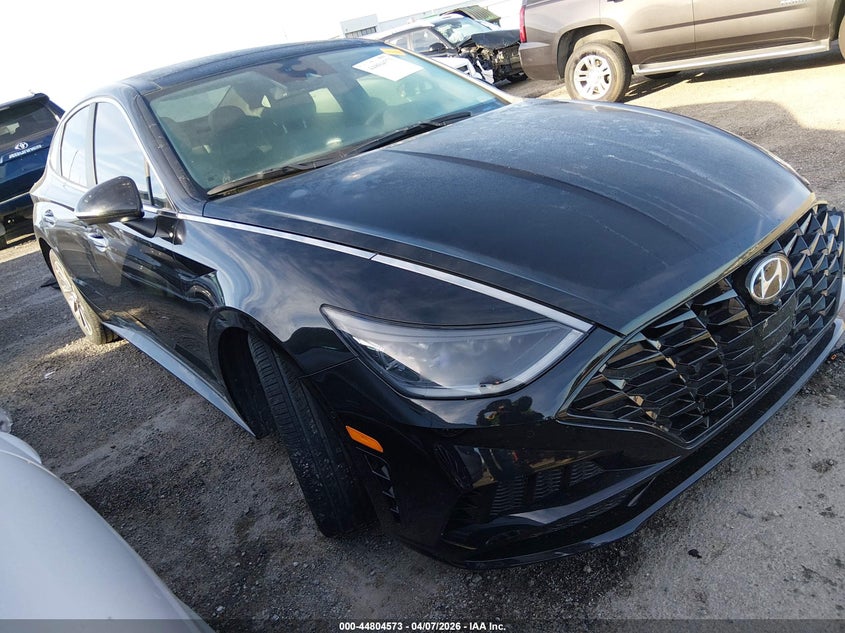 2022 Hyundai Sonata VIN KMHL34J26NA179833 IAAI salvage auction — SIDE, Clear (Oklahoma), sold $5,800 on 2026-08-01 (photo 1)