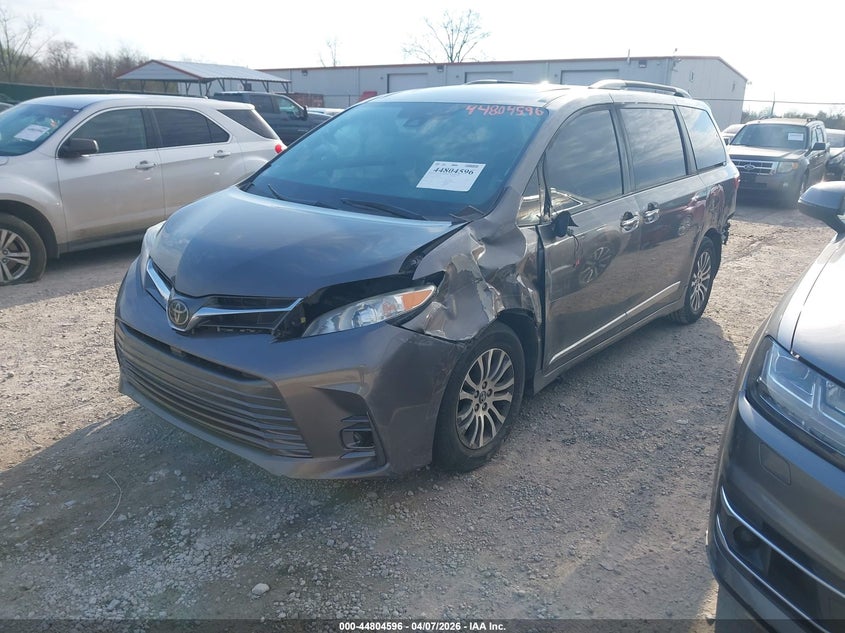 2019 Toyota Sienna VIN 5TDYZ3DC4KS020475 IAAI salvage auction — LEFT FRONT, Salvage (Kentucky), sold $4,925 on 2026-07-29 (photo 2)