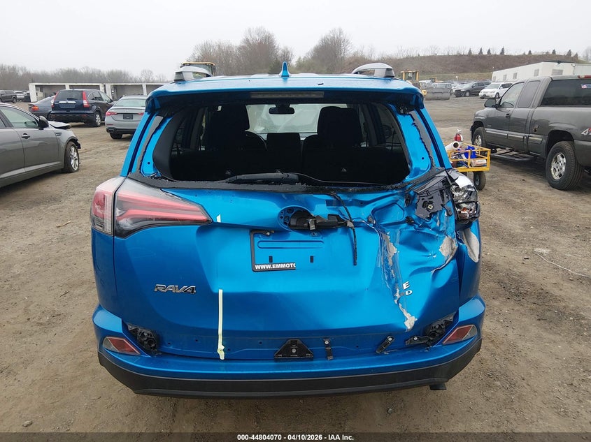2017 Toyota Rav 4 VIN JTMBFREV2HJ136491 IAAI salvage auction — REAR END, Salvage Title, sold $5,450 on 2026-07-16 (photo 6)