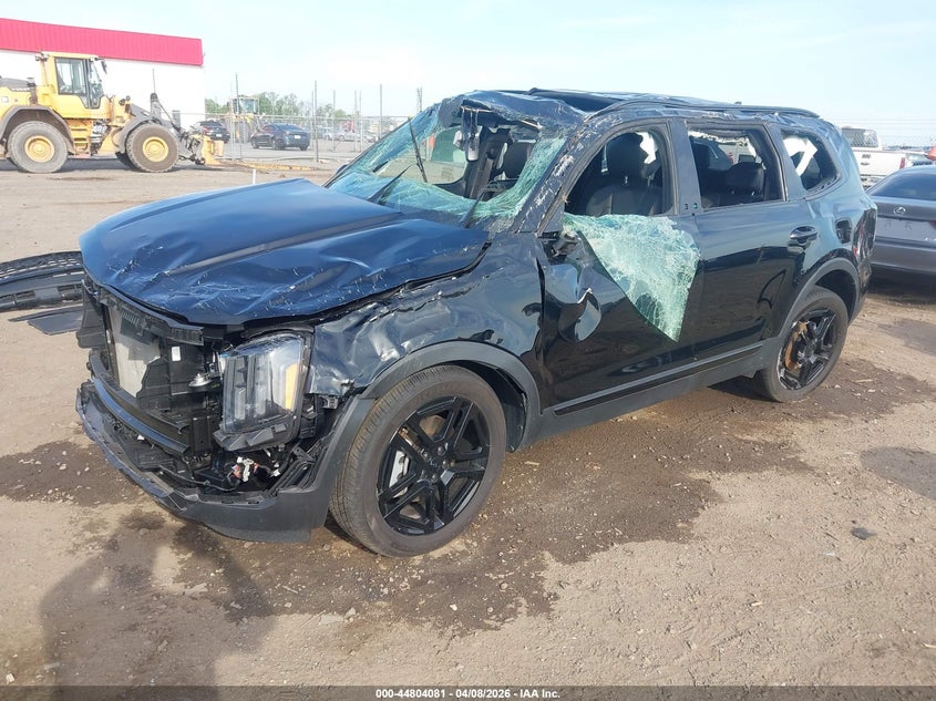 2025 Kia Telluride VIN 5XYP3DGC6SG573799 IAAI salvage auction — ROLLOVER, Salvage Title, sold $3,350 on 2026-07-08 (photo 2)
