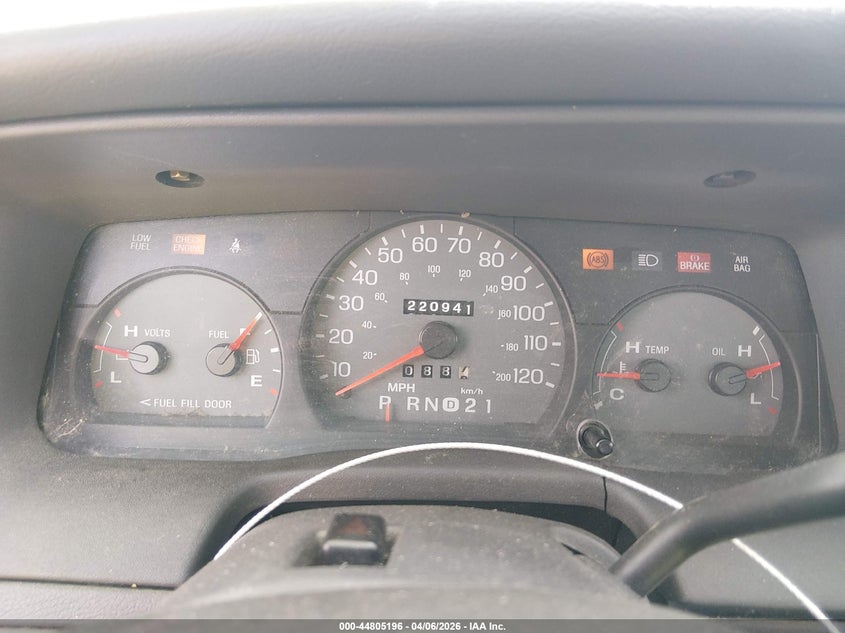 2001 Mercury Grand marquis VIN 2MEFM75WX1X656566 IAAI salvage auction — FRONT END, Salvage (Mississippi), sold $250 on 2026-07-29 (photo 7)
