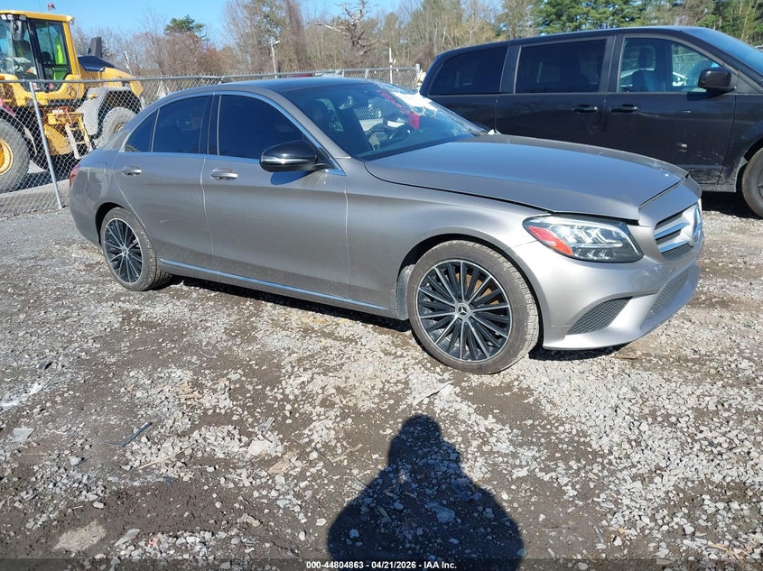 2019 Mercedes-benz C-klasse VIN 55SWF8DB5KU299216 IAAI salvage auction — LEFT SIDE, Salvage Title, sold $8,650 on 2026-08-13 (photo 1)