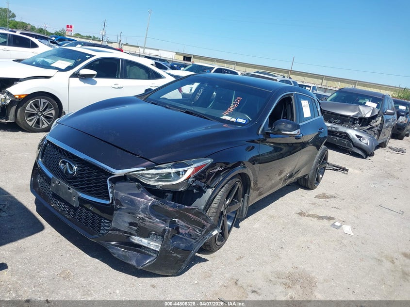 2017 Infiniti Qx30 VIN SJKCH5CP4HA021089 IAAI salvage auction — REAR END, Salvage Title, sold $925 on 2026-07-22 (photo 2)