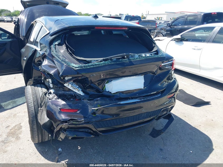 2017 Infiniti Qx30 VIN SJKCH5CP4HA021089 IAAI salvage auction — REAR END, Salvage Title, sold $925 on 2026-07-22 (photo 6)