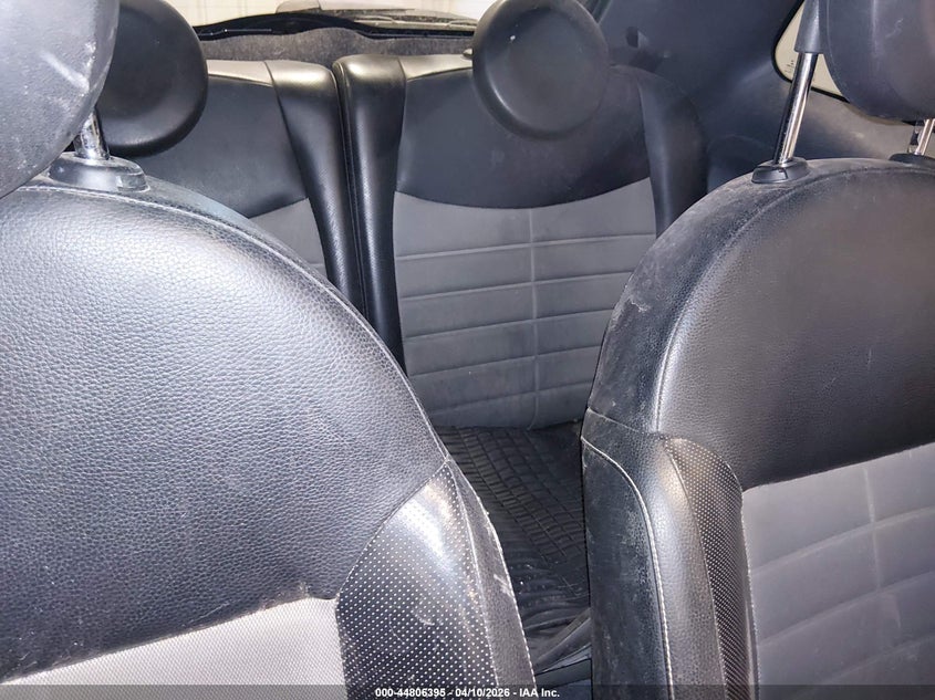 2013 Fiat 500 VIN 3C3CFFBR3DT746370 IAAI salvage auction — ROLLOVER, Salvage Title, sold $575 on 2026-07-09 (photo 8)