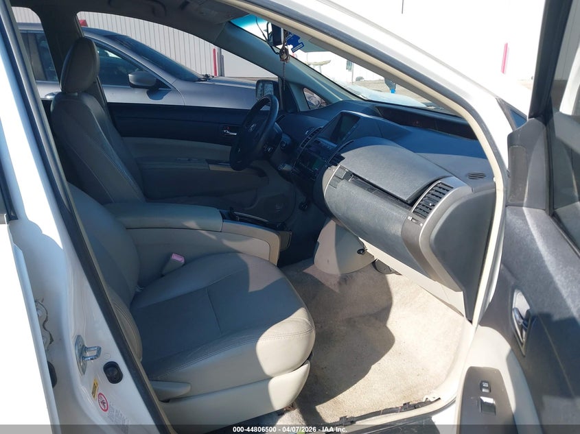 2006 Toyota Prius VIN JTDKB20U463134471 IAAI salvage auction — RIGHT FRONT, Salvage (Illinois), sold $275 on 2026-07-22 (photo 5)