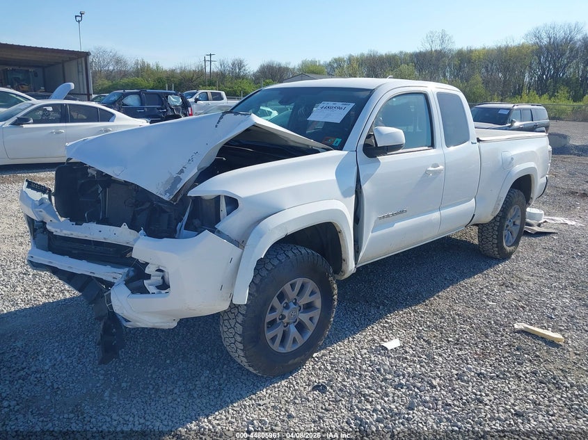 2018 Toyota Tacoma VIN 5TFSX5EN0JX061850 IAAI salvage auction — FRONT END, Salvage Title, sold $6,150 on 2026-07-22 (photo 2)