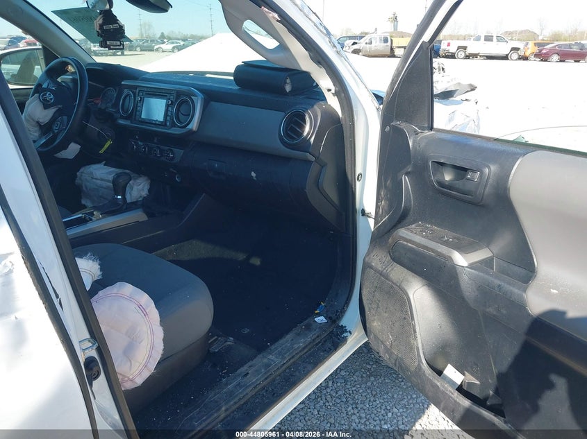 2018 Toyota Tacoma VIN 5TFSX5EN0JX061850 IAAI salvage auction — FRONT END, Salvage Title, sold $6,150 on 2026-07-22 (photo 5)
