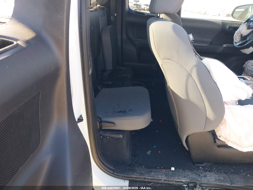 2018 Toyota Tacoma VIN 5TFSX5EN0JX061850 IAAI salvage auction — FRONT END, Salvage Title, sold $6,150 on 2026-07-22 (photo 8)