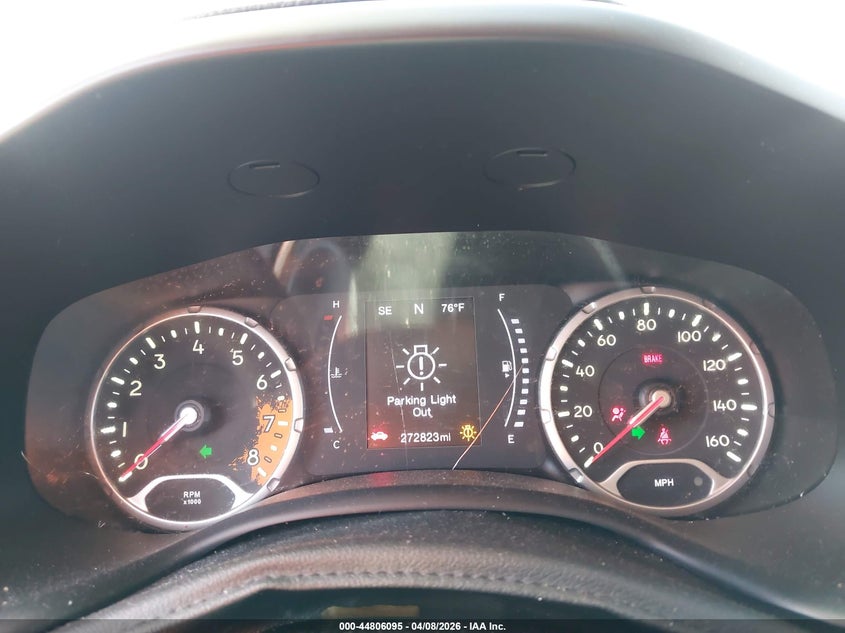 2017 Jeep Renegade VIN ZACCJABB0HPF80984 IAAI salvage auction — LEFT SIDE, Salvage (Georgia), sold $1,175 on 2026-08-10 (photo 7)