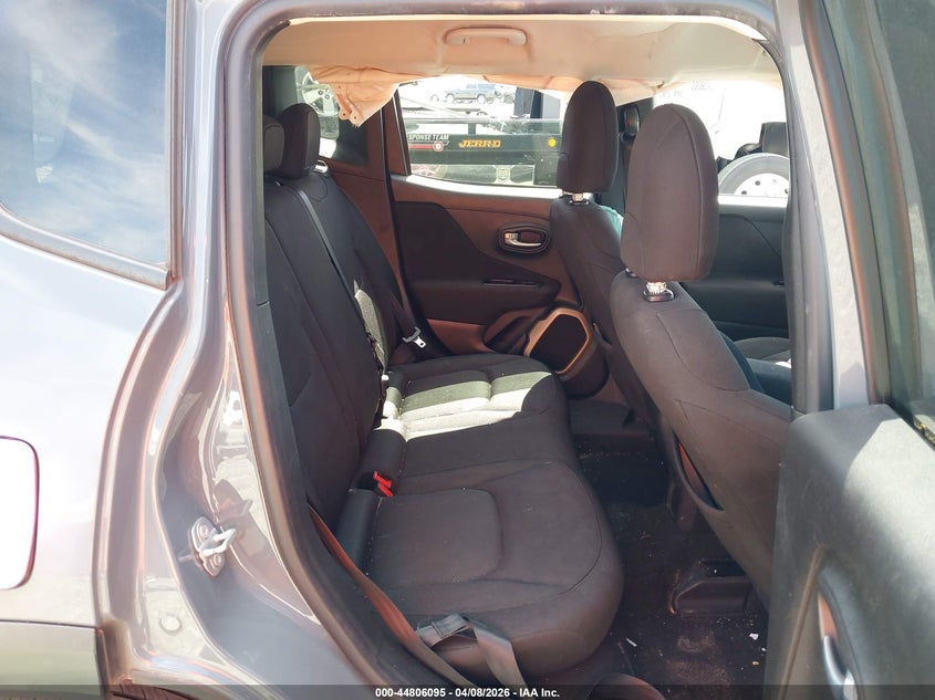 2017 Jeep Renegade VIN ZACCJABB0HPF80984 IAAI salvage auction — LEFT SIDE, Salvage (Georgia), sold $1,175 on 2026-08-10 (photo 8)