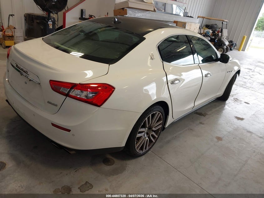 2014 Maserati Ghibli VIN ZAM57RTA2E1087679 IAAI salvage auction — FRONT & REAR, Salvage Title, sold $975 on 2026-07-30 (photo 4)