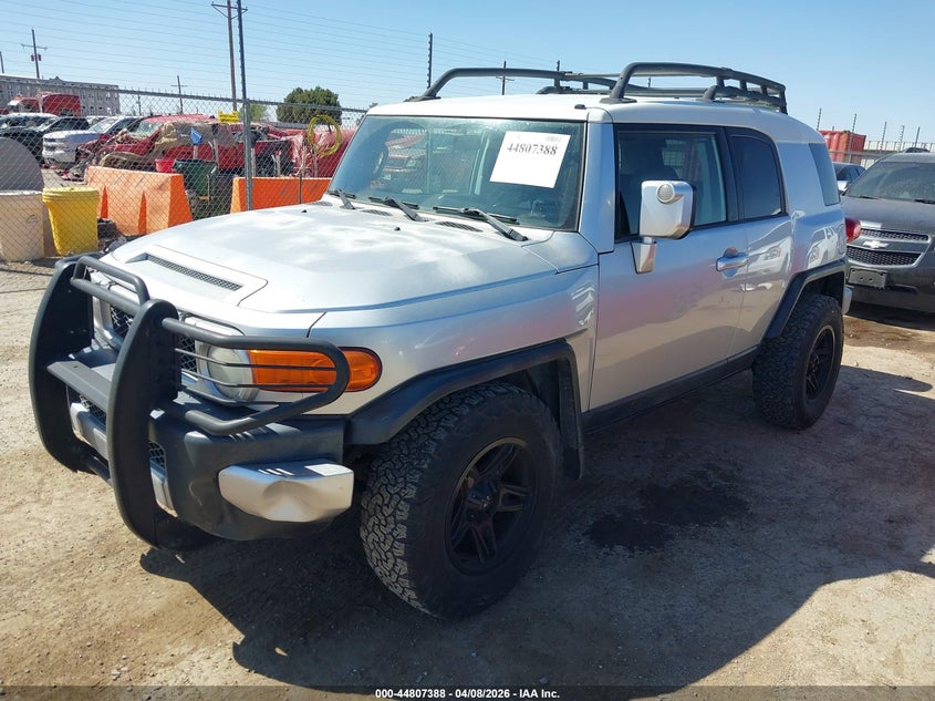2007 Toyota Fj cruiser VIN JTEZU11F670011918 IAAI salvage auction — SIDE, Original (Texas), sold $2,800 on 2026-07-14 (photo 2)
