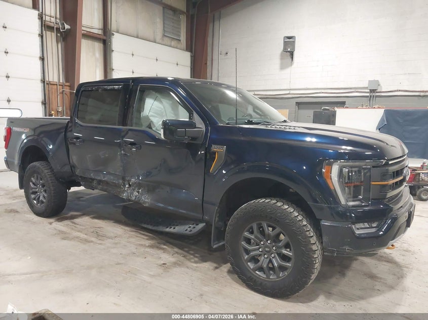 2023 Ford F-150 VIN 1FTEW1E88PFB97676 IAAI salvage auction — RIGHT SIDE, Salvage Title, sold $22,075 on 2026-07-20 (photo 1)
